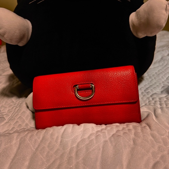 Authentic Burberry D-ring Grainy Leather Continental Wallet - Picture 3 of 9